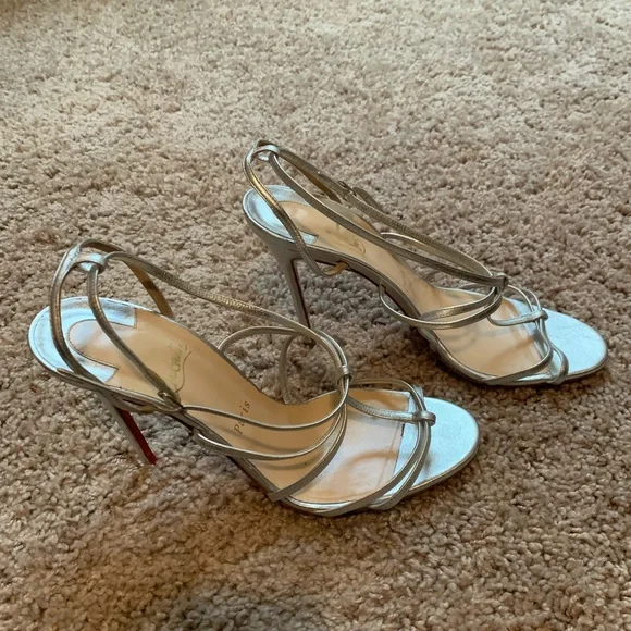 Christian Louboutin Youpiyou - Picture 6 of 9